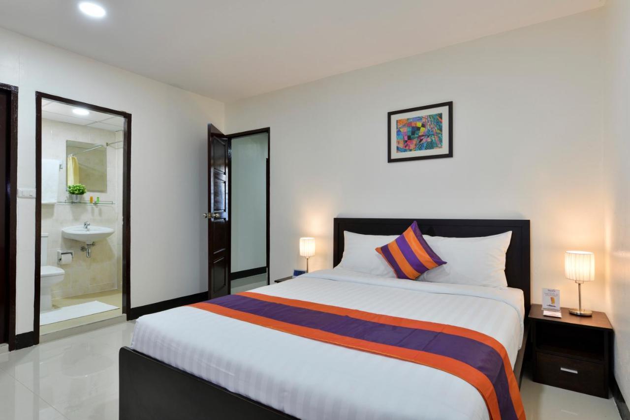 Studio Residence Sukhumvit 71 Bangkok Esterno foto